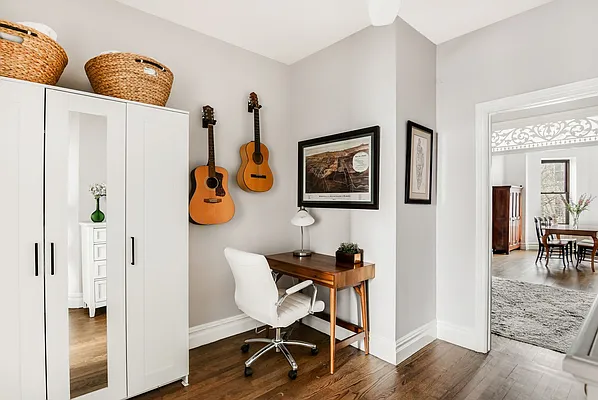 Sold by Compass | media 16