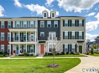 421 Randolph View Dr, Midlothian, VA 23114