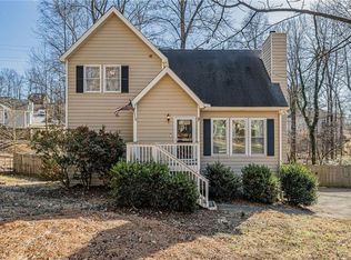 105 Remington Ct, Woodstock, GA 30188