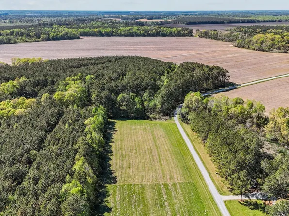646 N Creek Drive, Belhaven, NC 27810