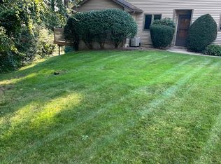 929 Shaker Rd APT 18, Westfield, MA 01085