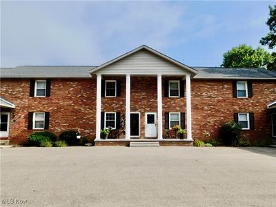 1246 W Maple St #4A, North Canton, OH, 44720