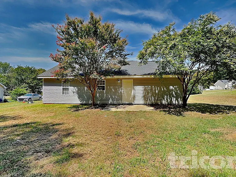 7112 Windsong Way — Photo 13