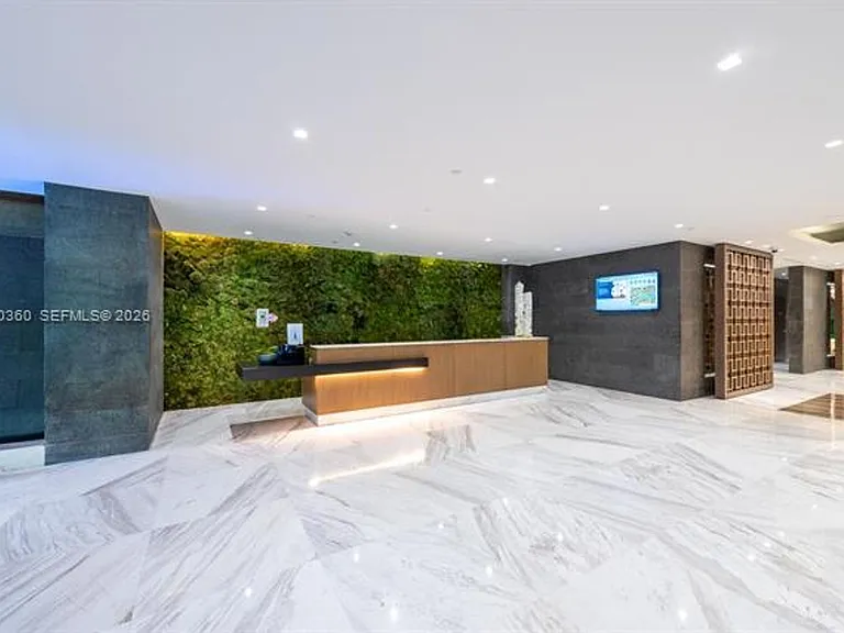 400 Sunny Isles Blvd #CU-104 — Photo 30