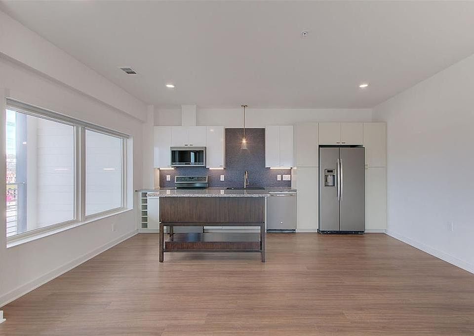 1st image of 4361 S Congress Ave Unit 210