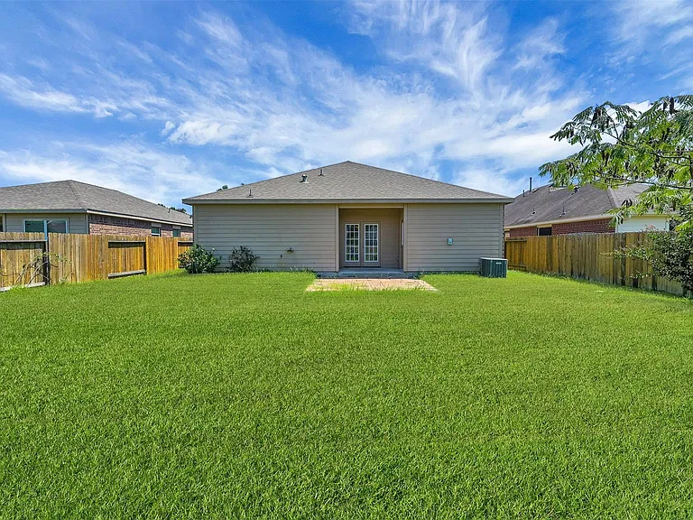30719 W Lost Creek Blvd — Photo 23