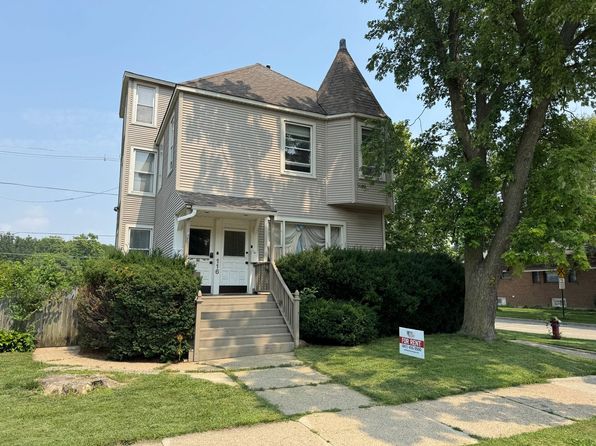116 E Quincy St