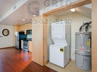 7974 SW 45th Ave APT 101, Portland, OR 97219