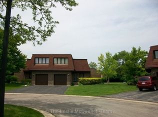 4218 Triumvera Dr, Glenview, IL 60025