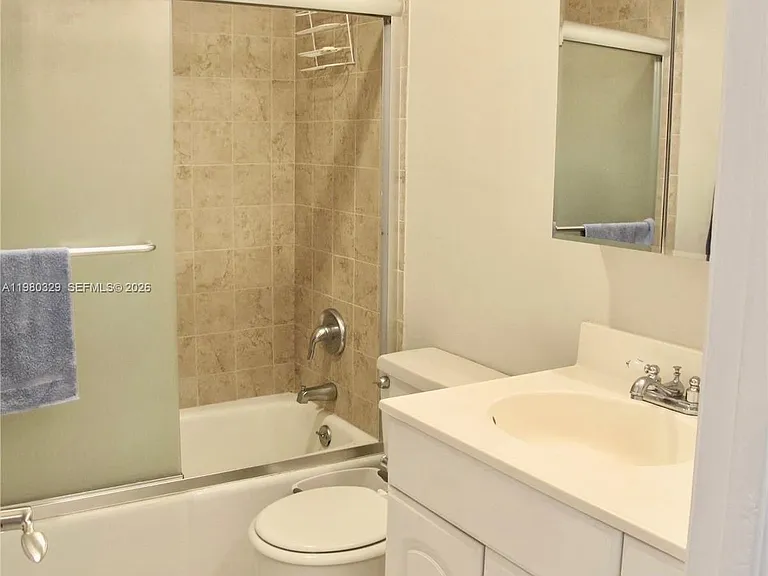 400 Kings Point Dr #812 — Photo 20