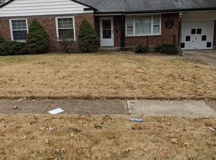 1138 Jennings Station Rd, Saint Louis, MO 63137