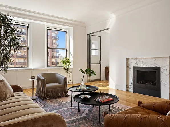 210 W 90th St APT 8L, Manhattan, NY 10024