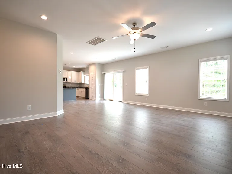 388 Atwood Dr — Photo 11