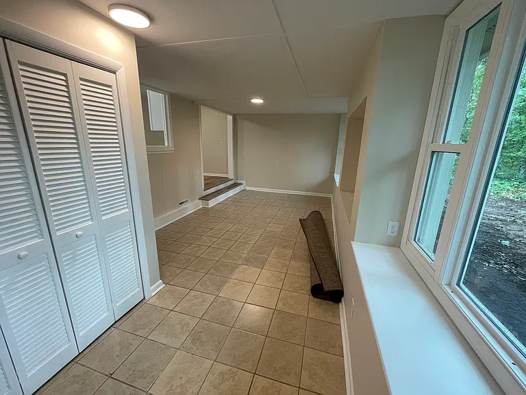 Rug not included