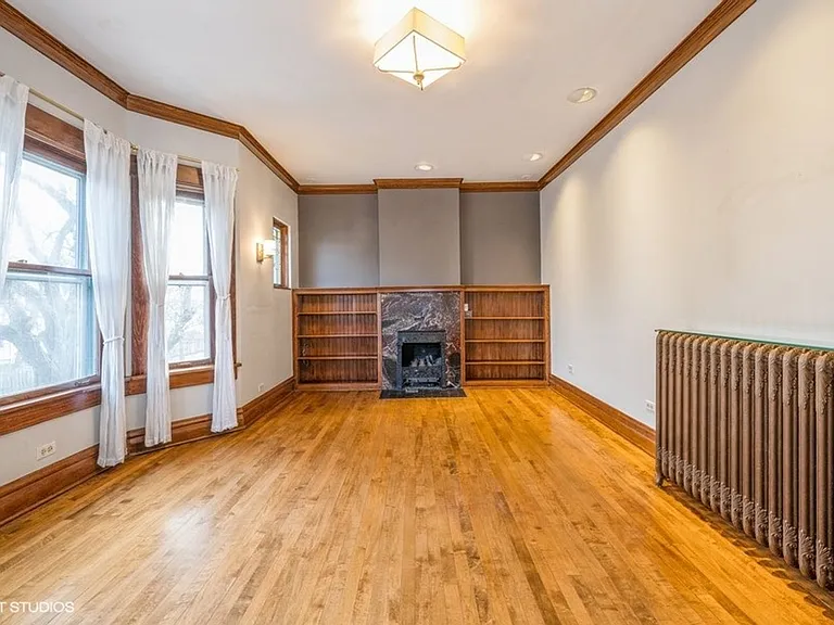 383 Park Ave — Photo 15