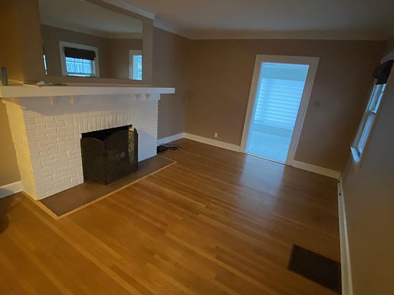 2nd image of 410 E 47th St
