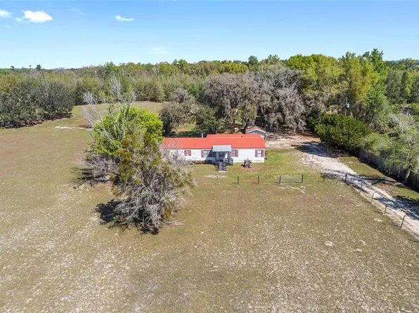 5600 SE 39th St, Trenton, FL 32693