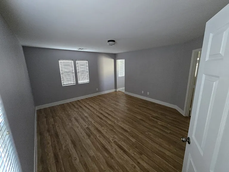 117 Big Cliff Ave — Photo 10