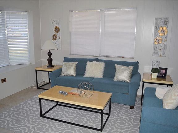 5th image of 4502 W Pearl Ave