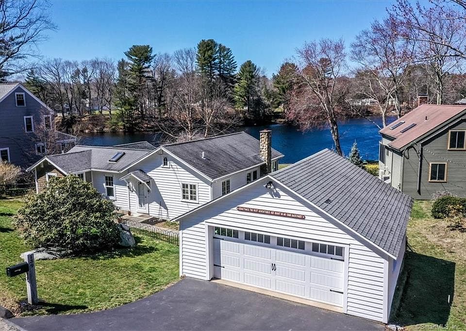 1st image of 139 White Birch Dr