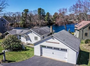 139 White Birch Dr, Guilford, CT 06437