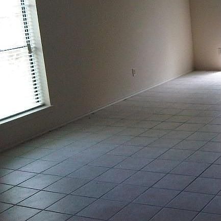 4th image of 12330 Garden Laurel Ln