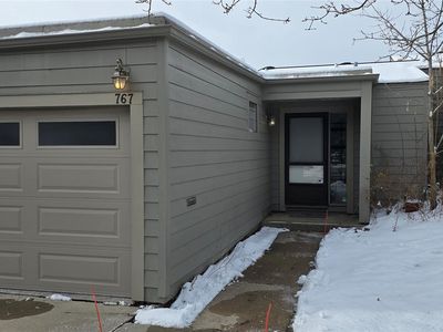 767 Skynob Dr, Ann Arbor, MI, 48105