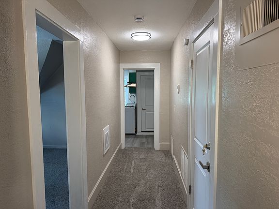 4th image of 2728 W Virginia St #C