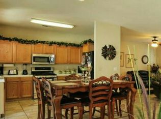 1918 Cooper St, Selma, CA 93662