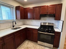 37-47 Westervelt Pl, Passaic, NJ