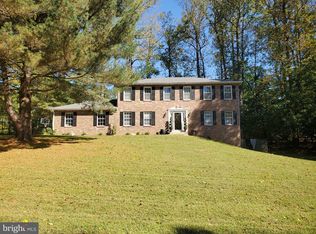 9755 Tara Dr, Dunkirk, MD 20754