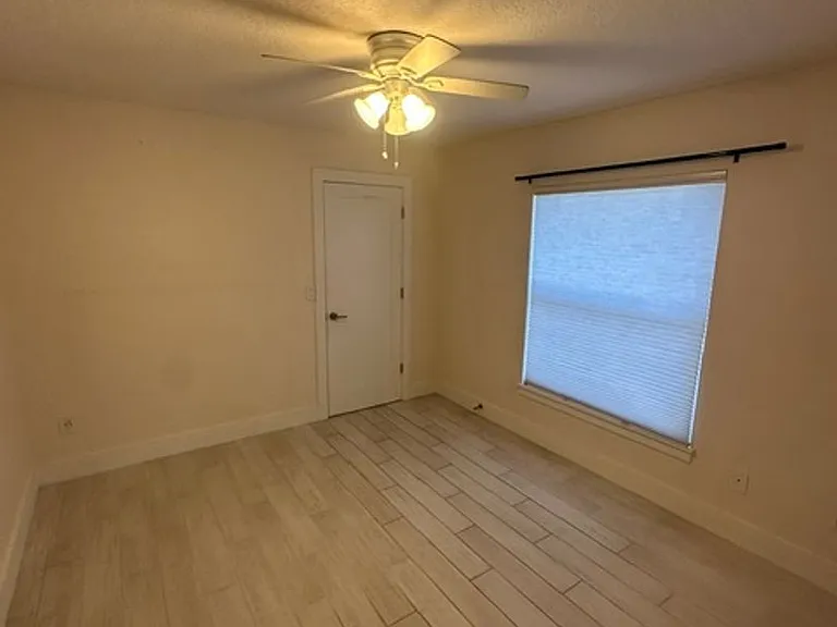 105 Oceans Edge Dr — Photo 17