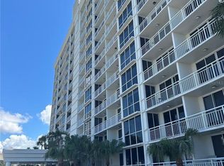 100 Pierce St APT 801, Clearwater, FL 33756