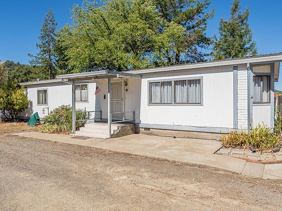 3rd image of 4040 Burke Hill Road