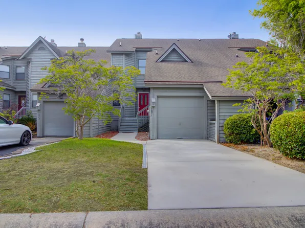 1071 Marsh Court Ln, Mount Pleasant, SC 29464