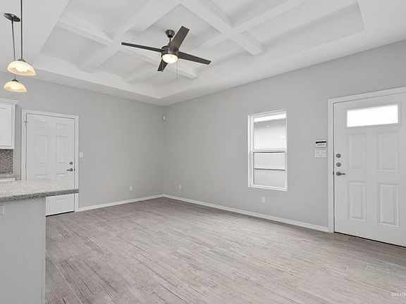 2nd image of 1913 Stauffer St #2