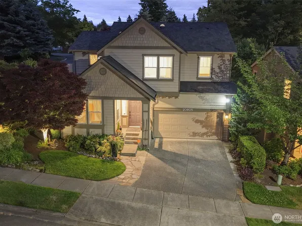 20905 12th Avenue W, Lynnwood, WA 98036