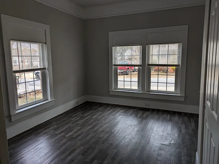 219 E Pressley Ave — Photo 12