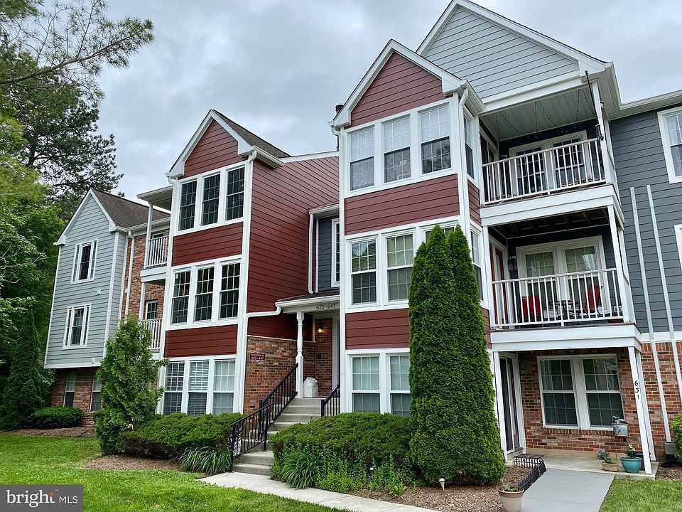 1st image of 627 Deering Rd
