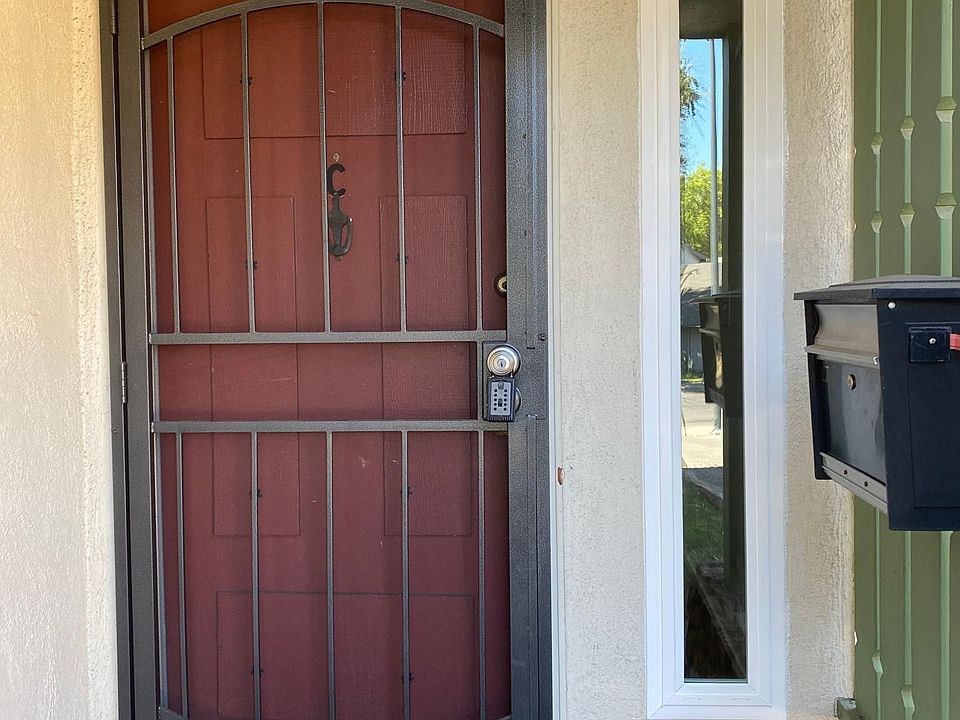 1st image of 407 Alamo Creek Ct #C
