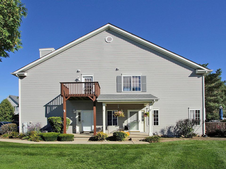 1st image of 456 Borden St #456