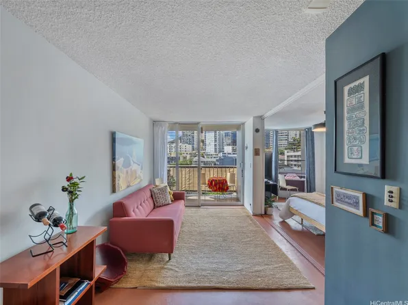 1535 Pensacola St APT 600, Honolulu, HI 96822