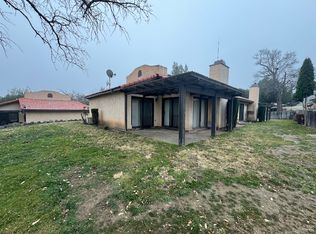 28881 Shannon Ct APT 25, Tehachapi, CA 93561