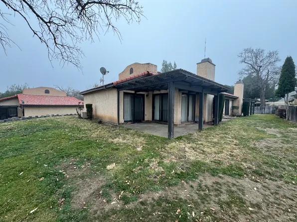 28881 Shannon Ct APT 25, Tehachapi, CA 93561