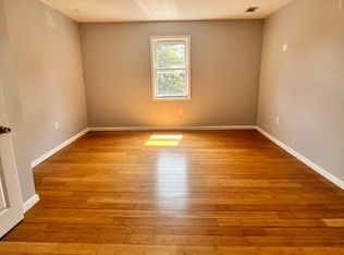 164 N 12th St #C, Newark, NJ 07107