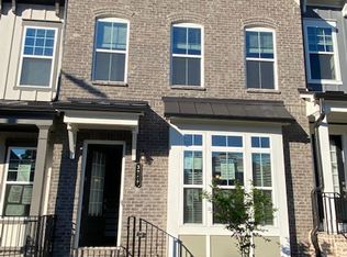 3267 Park Pointe Cir, Scottdale, GA 30079