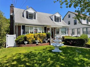 185 Dean St, Valley Stream, NY 11580