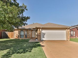 523 N Iola Ave, Lubbock, TX 79416