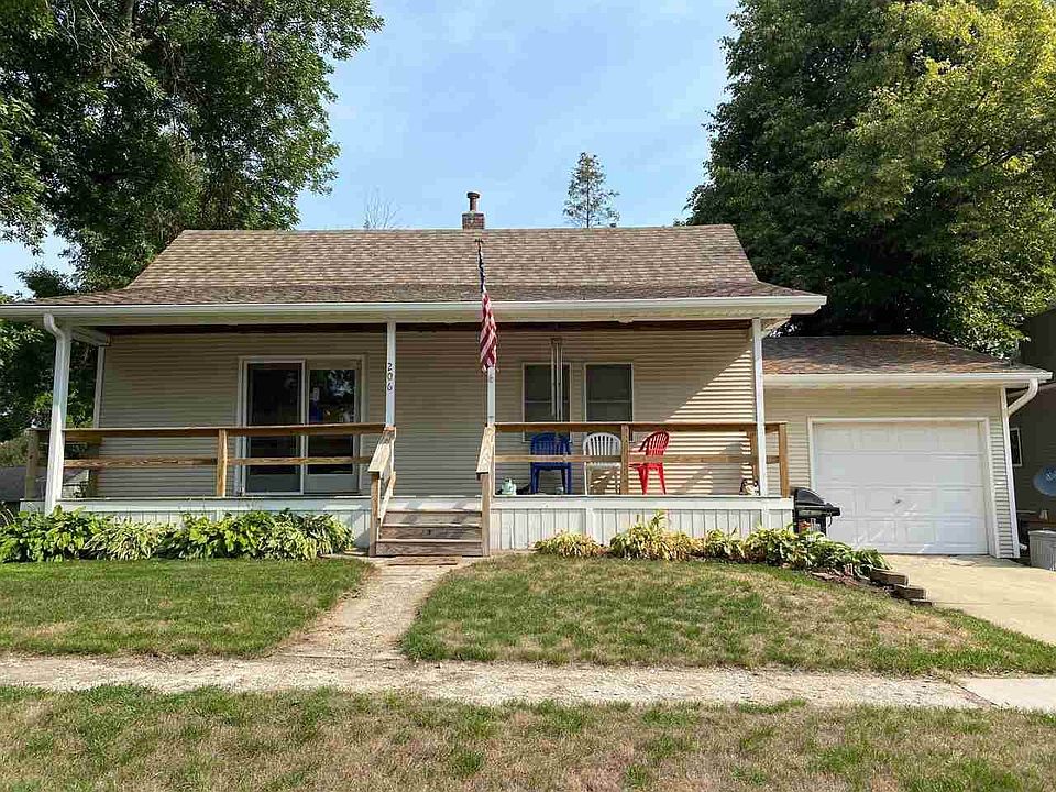 1st image of 206 Chestnut Ave