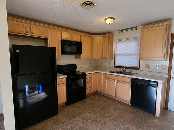 2nd image of 1500 Pine St #B